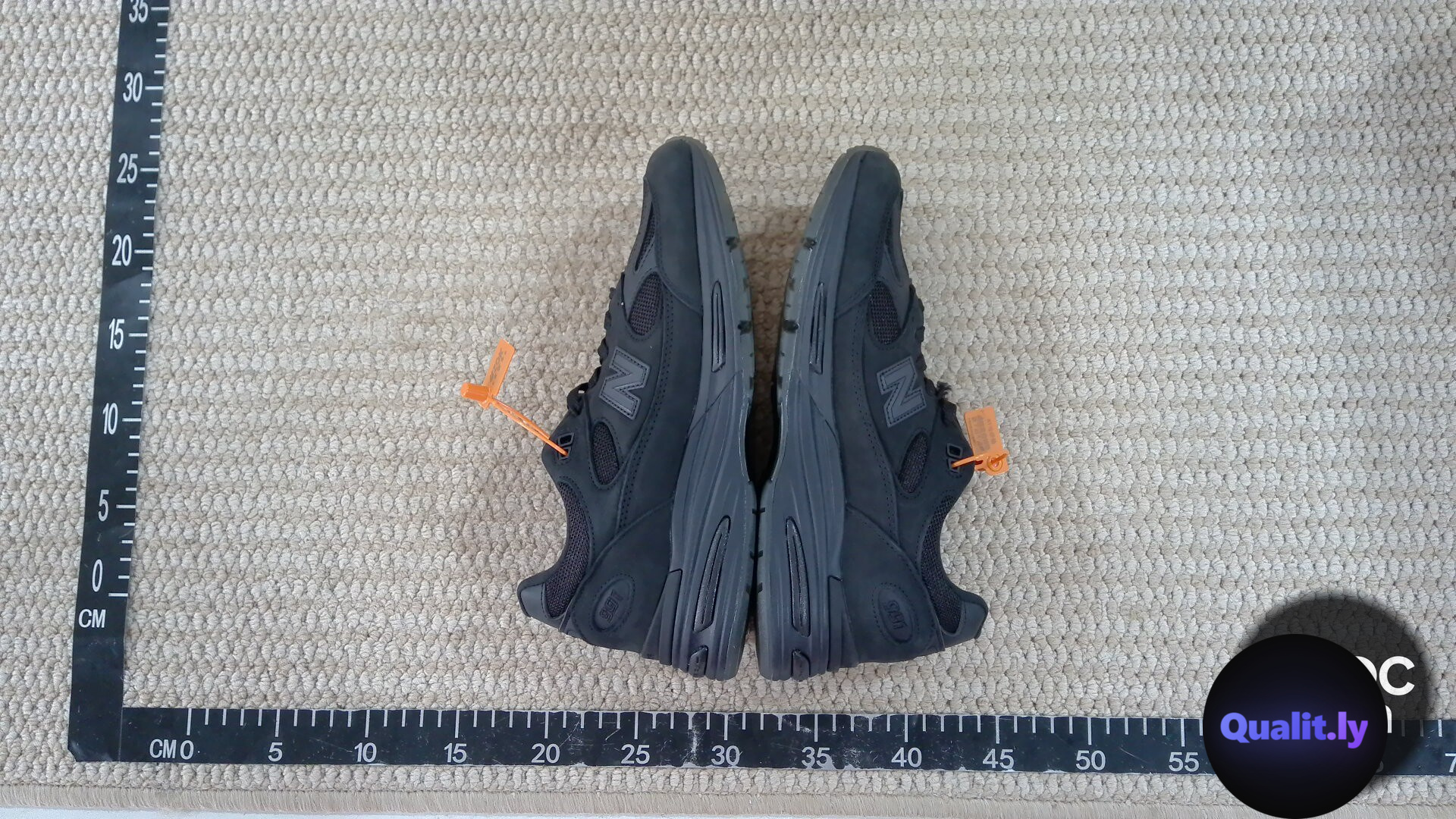 New Balance 991 V2 Sneakers Black QC