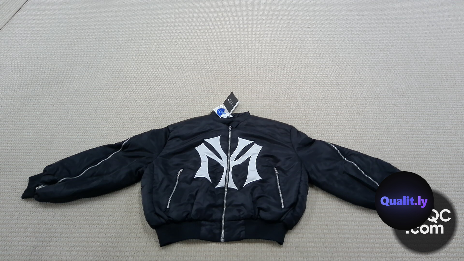 MOWALOLA Bomber Jacket QC
