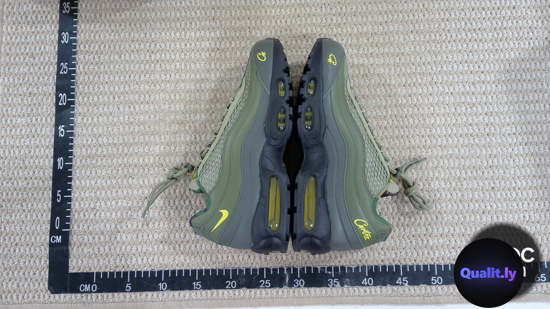Nike Sneakers QC