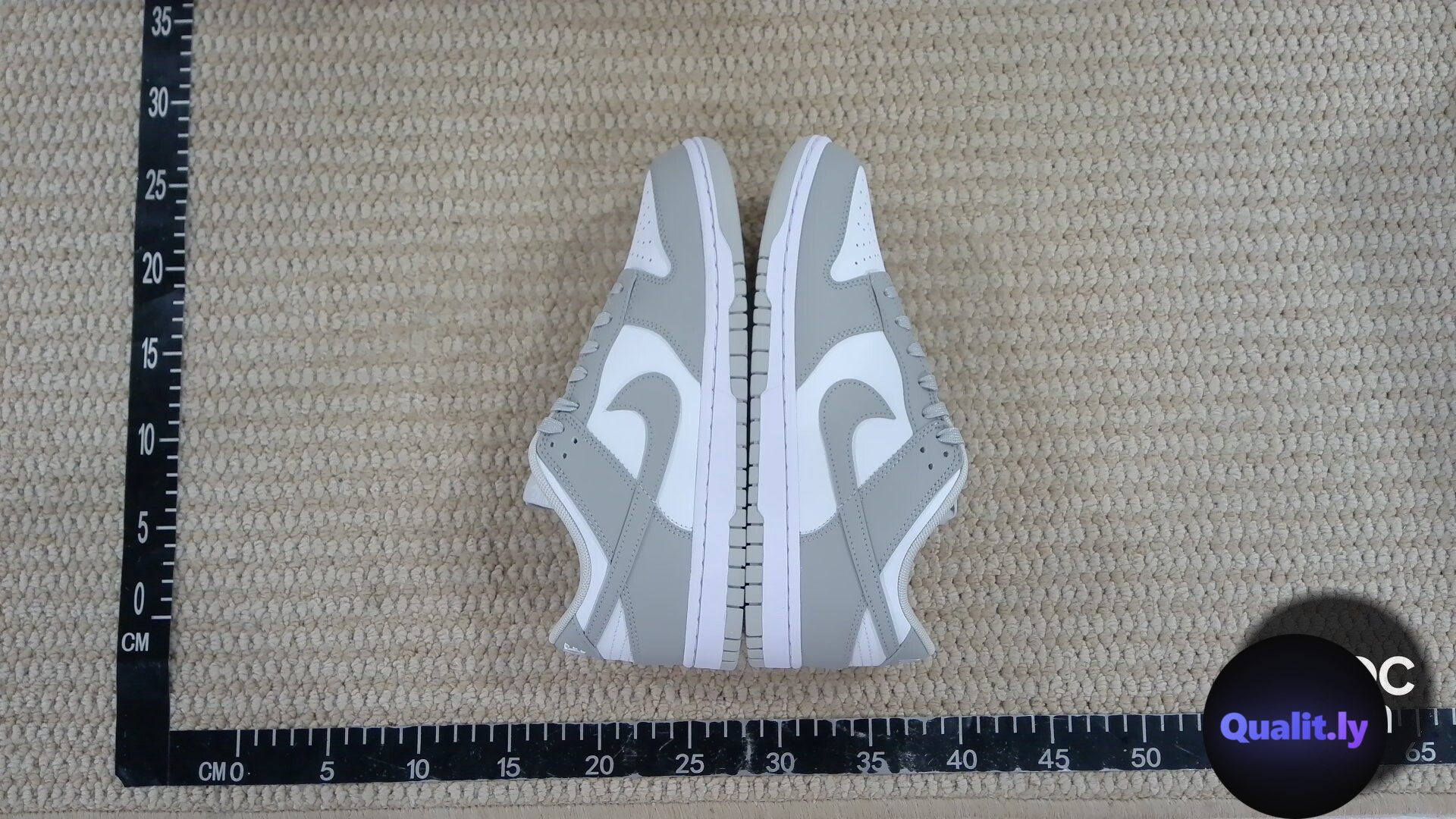 Nike Sneakers QC