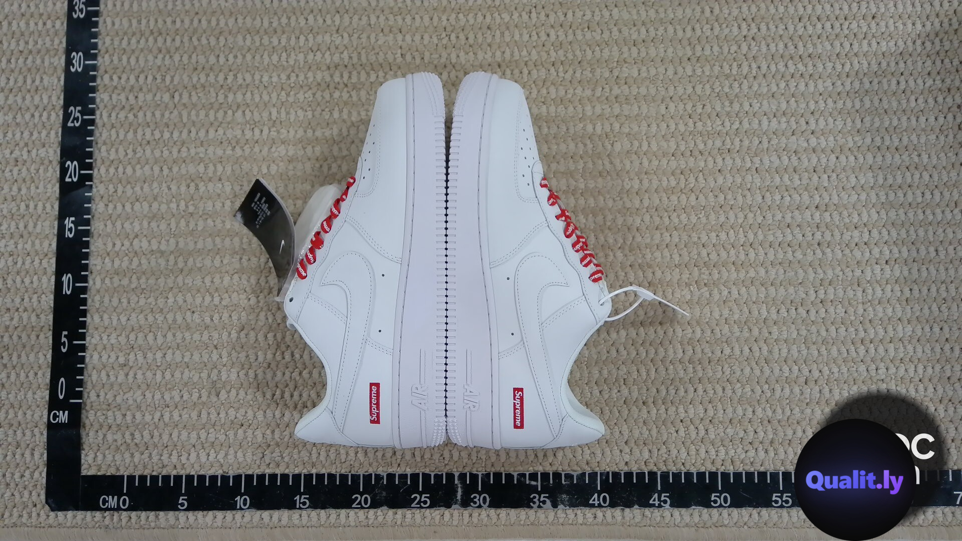 Nike Air Force 1 Low Supreme White QC