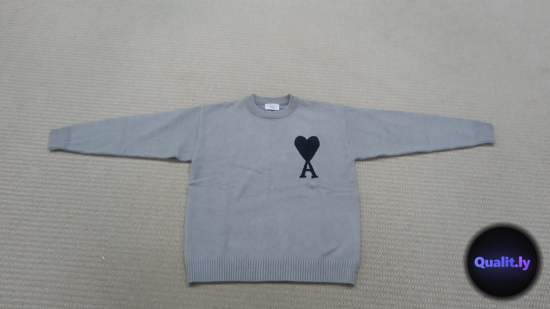 Ami Sweaters QC
