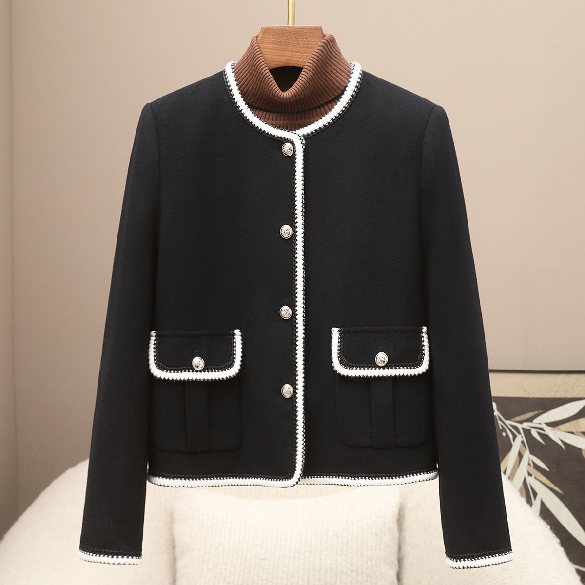 Small Quantity of Clothing, New Spring Arrivals, Women's Tops with Silk Lining, 2026 Simple Style Women's Casual Jackets