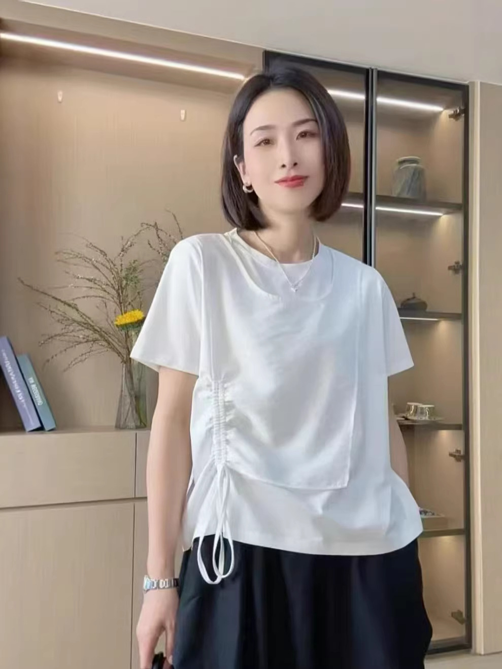 26 Summer Style Short-Sleeve Women's T-Shirt, Short-Sleeve Women's Faux Two-Piece Irregular T-Shirt, Short-Sleeve College Style Top, Skin-Friendly Thin Style