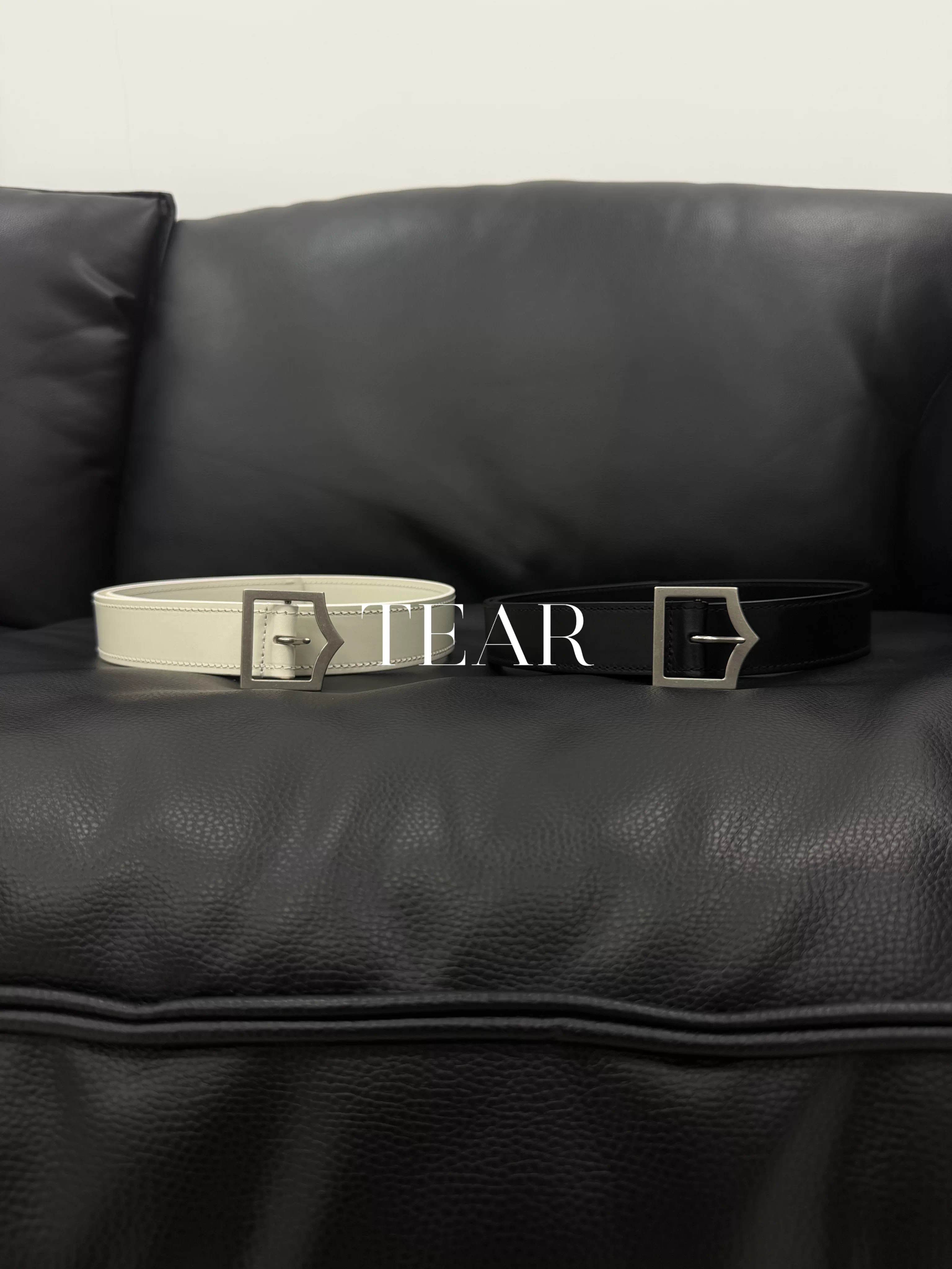 Tear Heaven Tear D-Buckle Italian Imported Vegetable-Tanned Black and White Leather Belt Hediboy Skinny