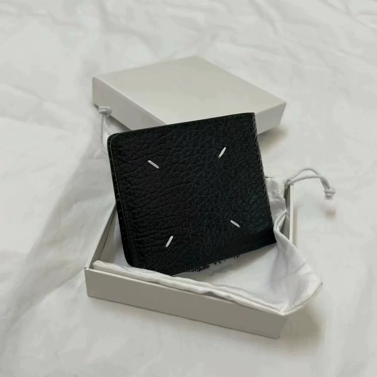 E1even7 MMM style 24ss lychee pattern classic four corner stitching folding wallet
