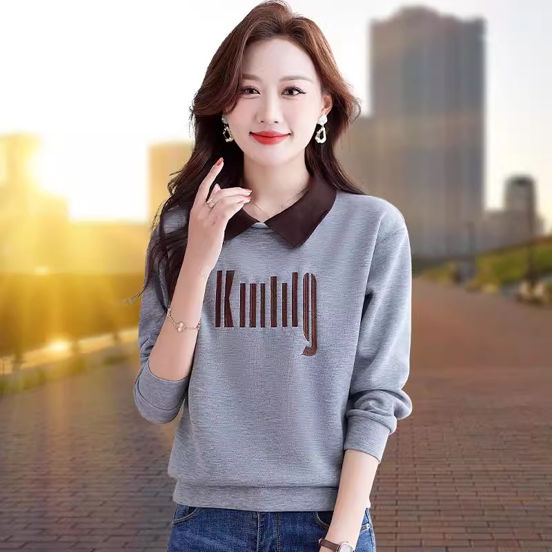 Women's Sweatshirt 2026 New Trendy Spring and Autumn Style for Petite Figures, Faux Two-Piece Top, Fashionable and Stylish for Middle-Aged Moms