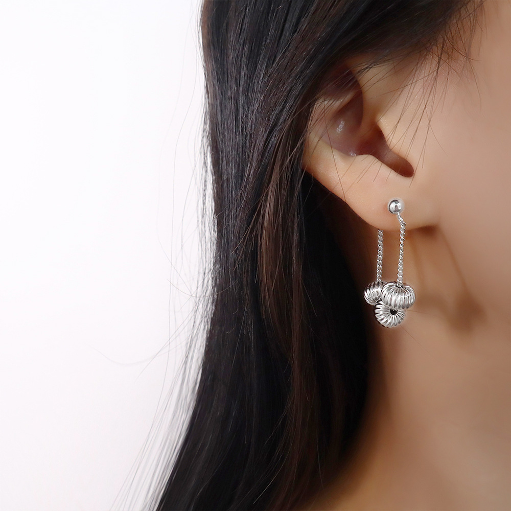 Rear-hanging Pattern Flat Bead Earrings Decompression Anti-anxiety Passepartout Rotating Round Bead Earrings New Chinese Style Lucky Earrings