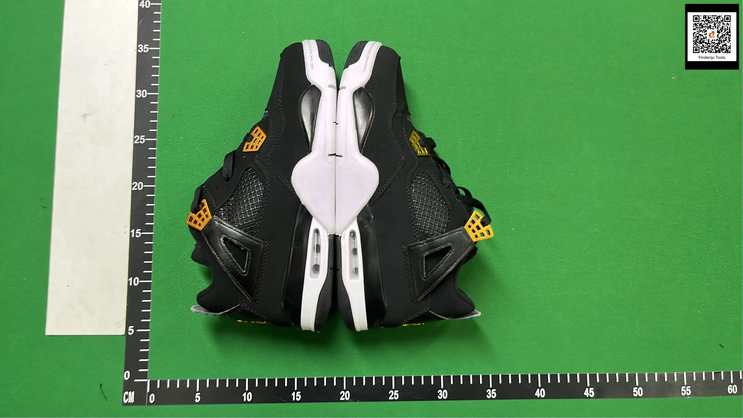 Air Jordan 4 Black Yellow