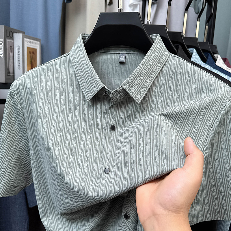 Summer High-End Seamless No-Iron Ice Silk Jacquard Short-Sleeved Shirt Men's Casual Cool and Comfortable Thin Anti-Wrinkle Shirt