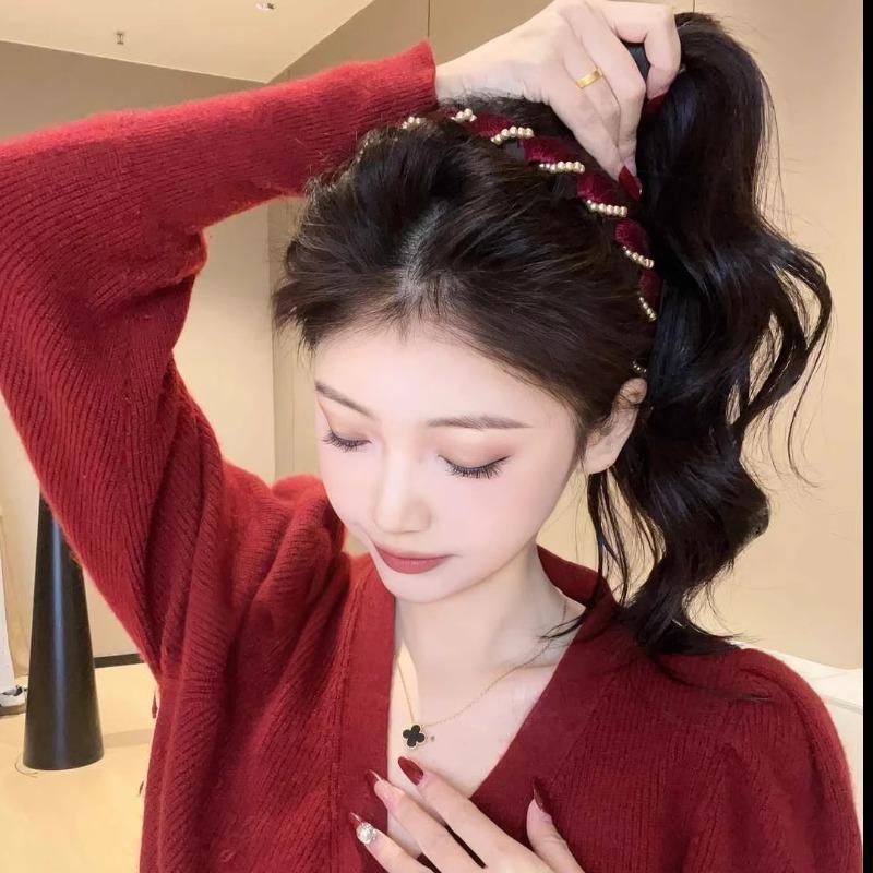 Elegant High Crown Toothed Headband with Beads to Enhance Hair Volume, New Autumn and Winter Hair Clip That Doesn'T Pinch the Head, Face Washing Headband Hair Accessory