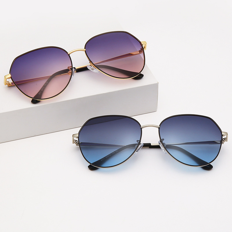 2026 New Fashion Polarized Sunglasses for Men and Women, Retro Aviator Style Trendy Sunglasses, Cross-Border Prescription Glasses