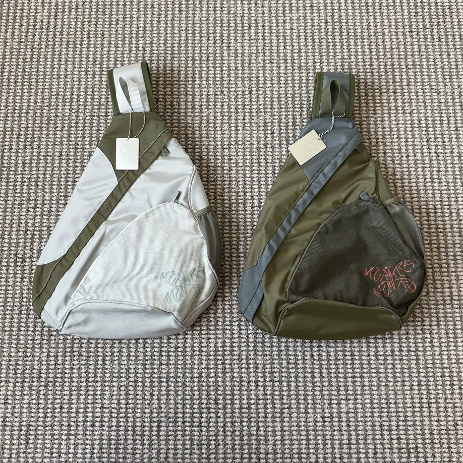 Mertra casual minimalist style contrasting color chest bag, men's and women's versatile sliding bag, outdoor sports diagonal cross small bag