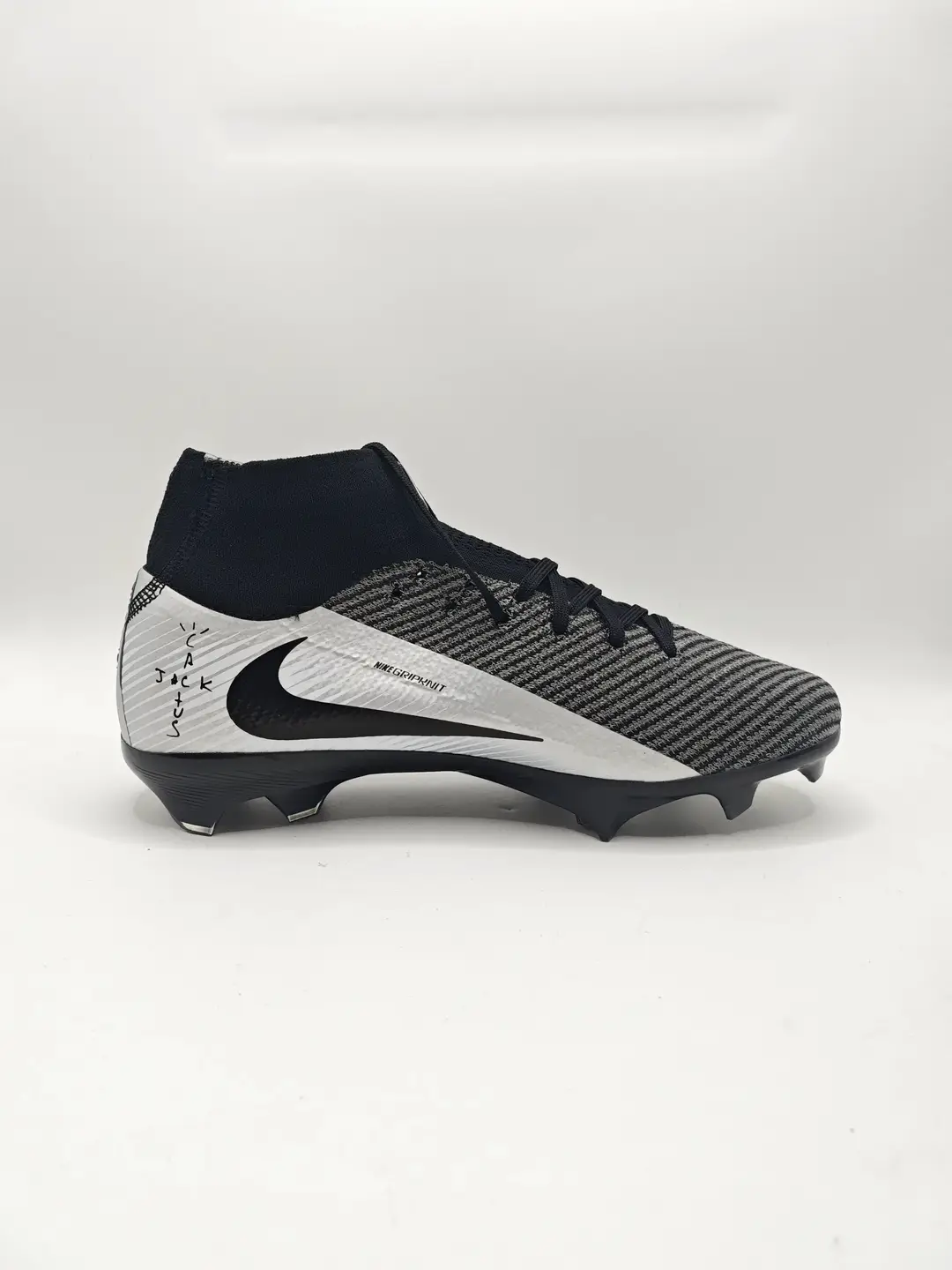 (Size 43) Nk Air Zoom Mercurial Vapor XV Elite FG,Complimentary jewelry from the same collection