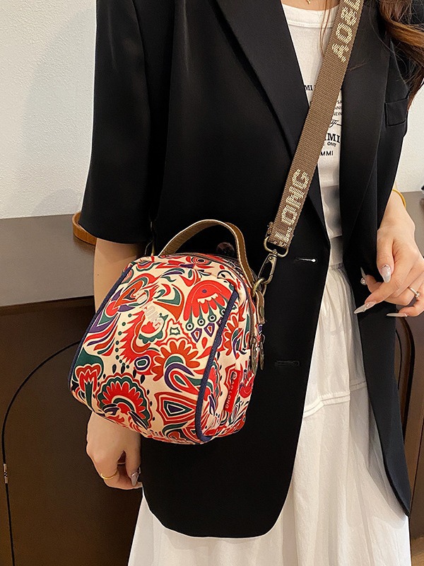 New Fashion Shoulder Bag All-match 2024 Fashion Mini Retro Casual Crossbody Printed Lightweight Handbag