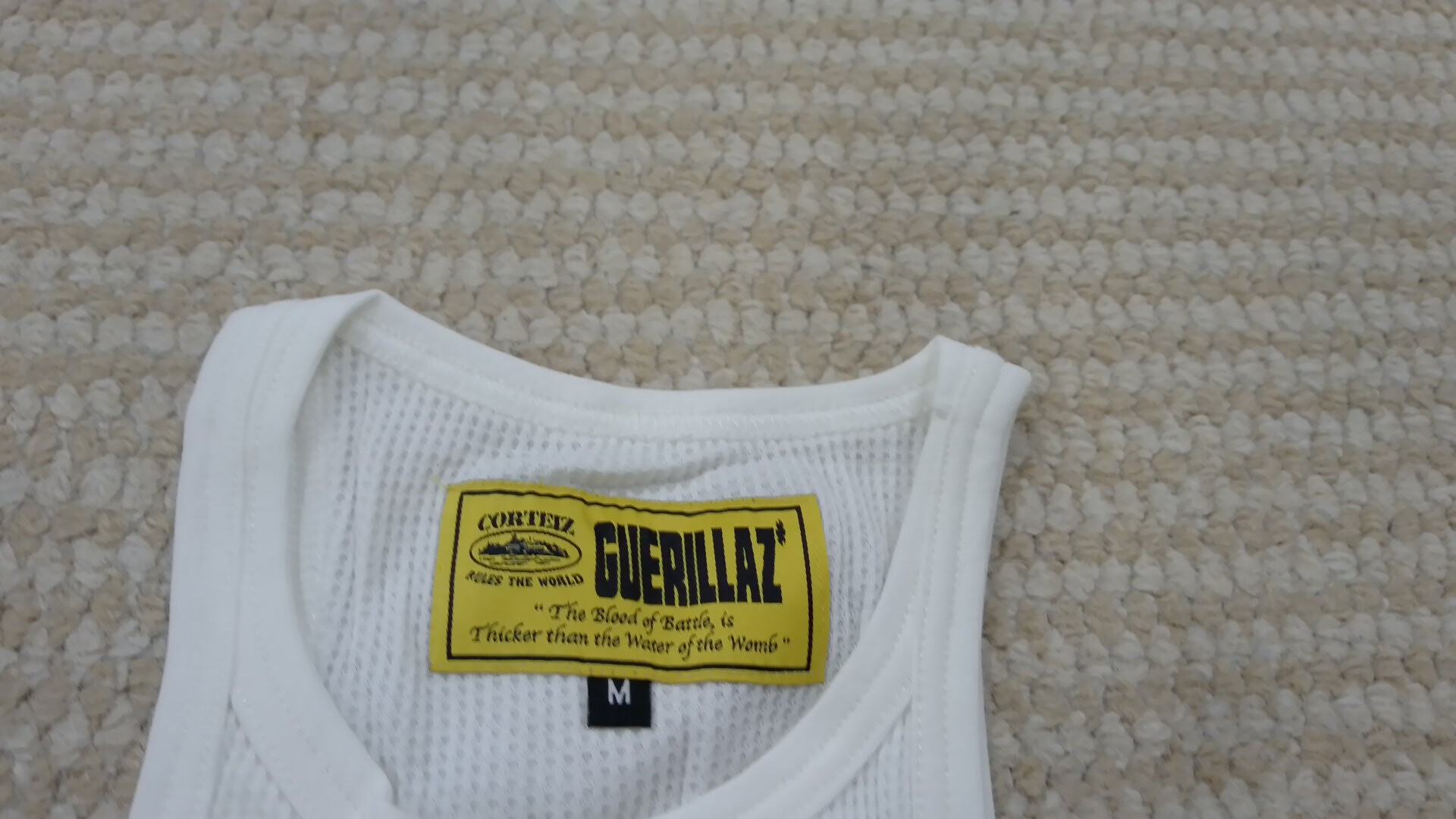Round figure women's vest QC