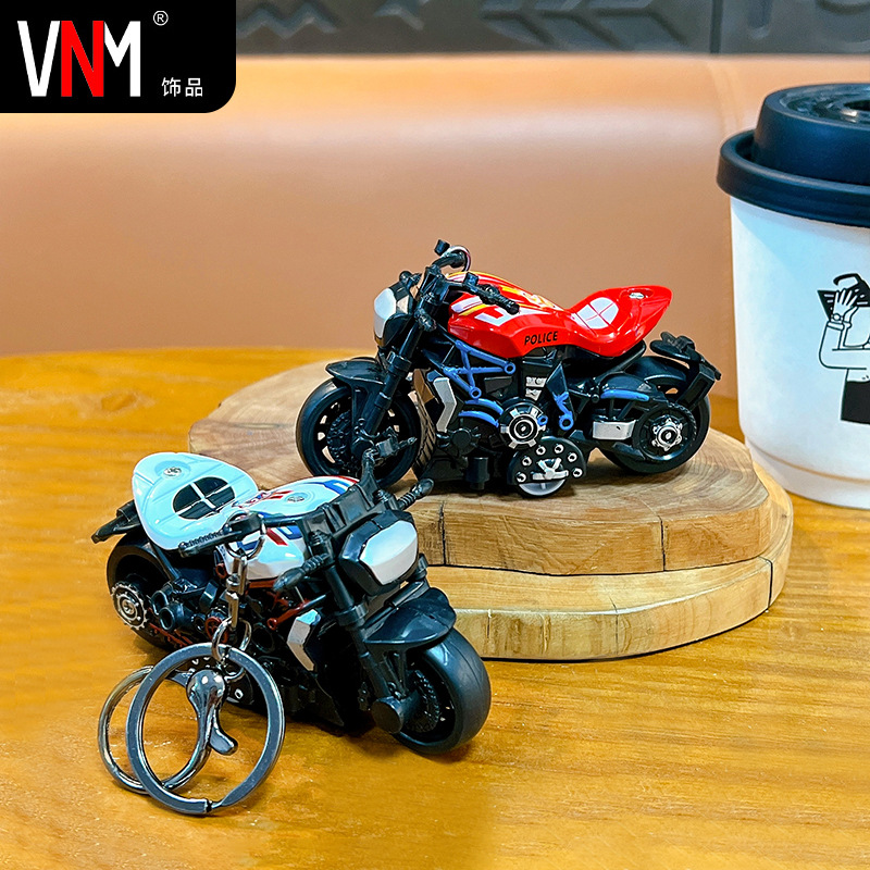 Creative and Cool Pull-Back Motorcycle Keychain, Fun Stress-Relief Student Toy Pendant, Bag Accessory, Gift Wholesale