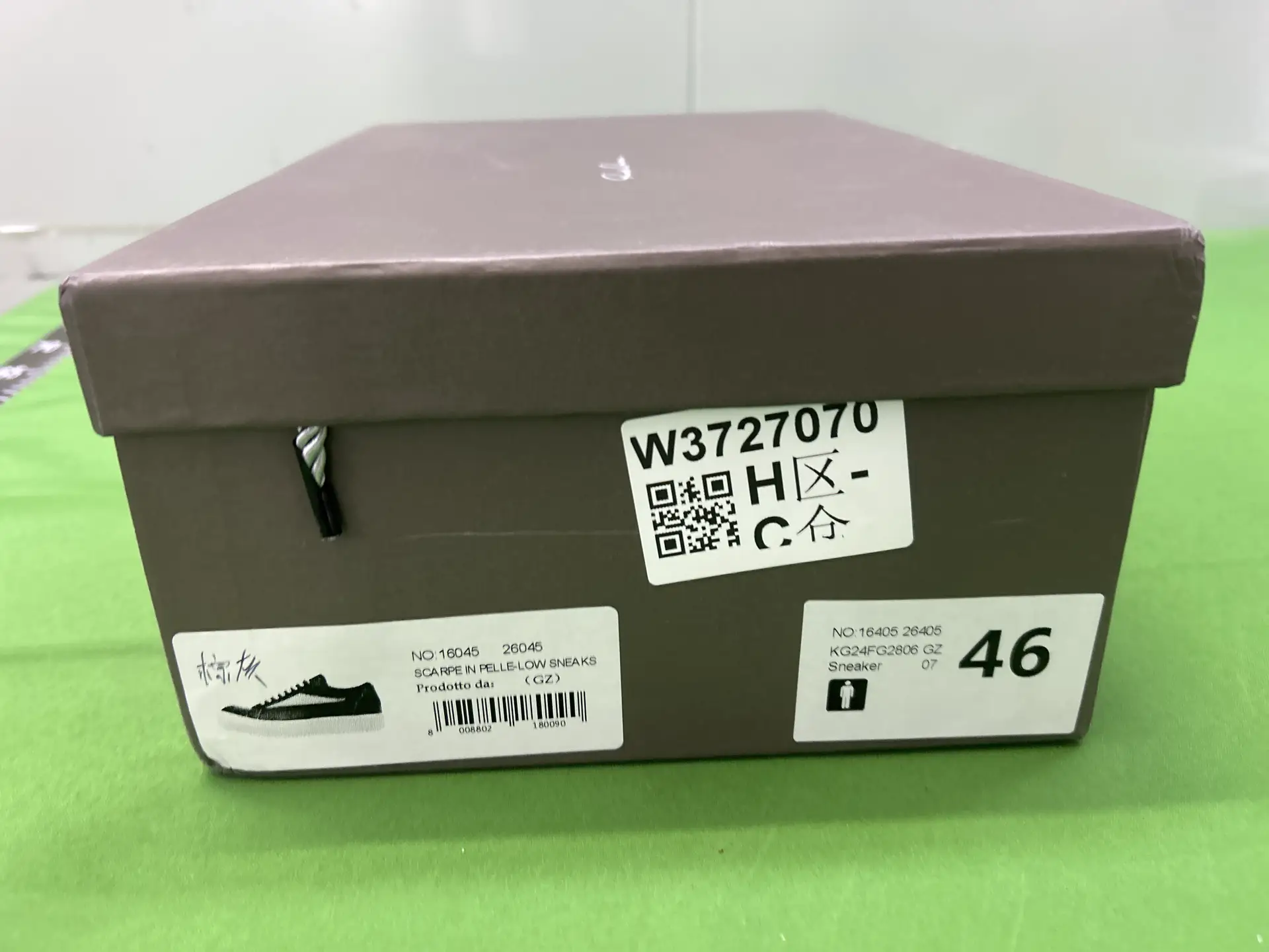 New arrival Low Ankle men's shoes ro infringement first year dark leather Plus size increased milk fragrance Thick Sole Low Ankle board shoes women