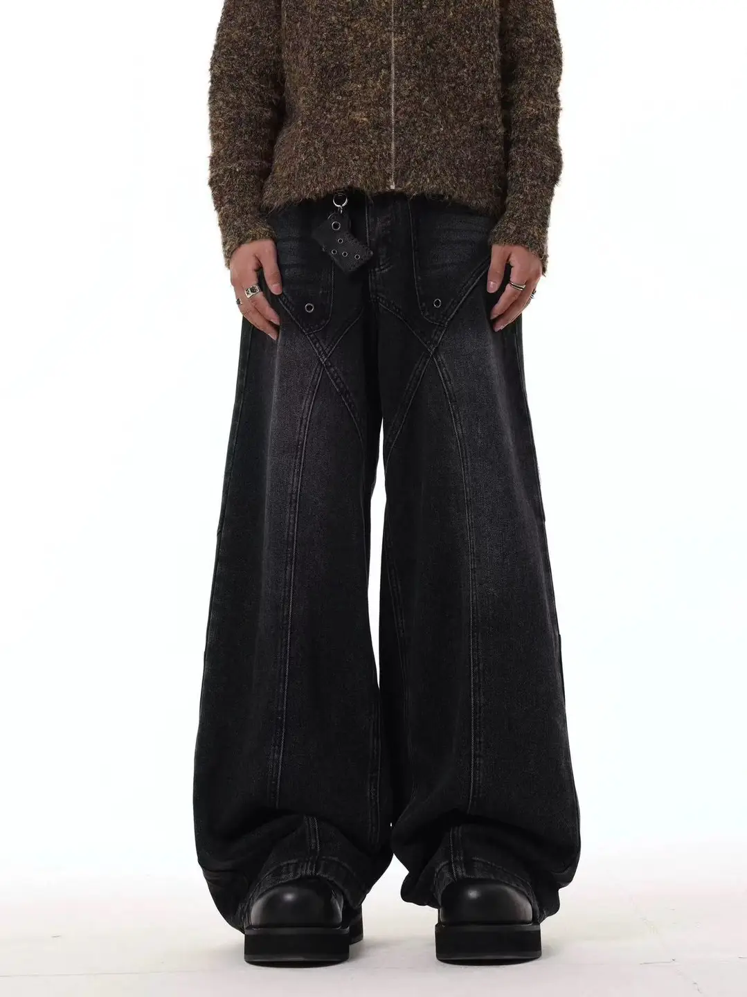 No/Faith Studios Minimalist Faded Black Cow Button Design Straight-leg Vibe Washed Black Denim