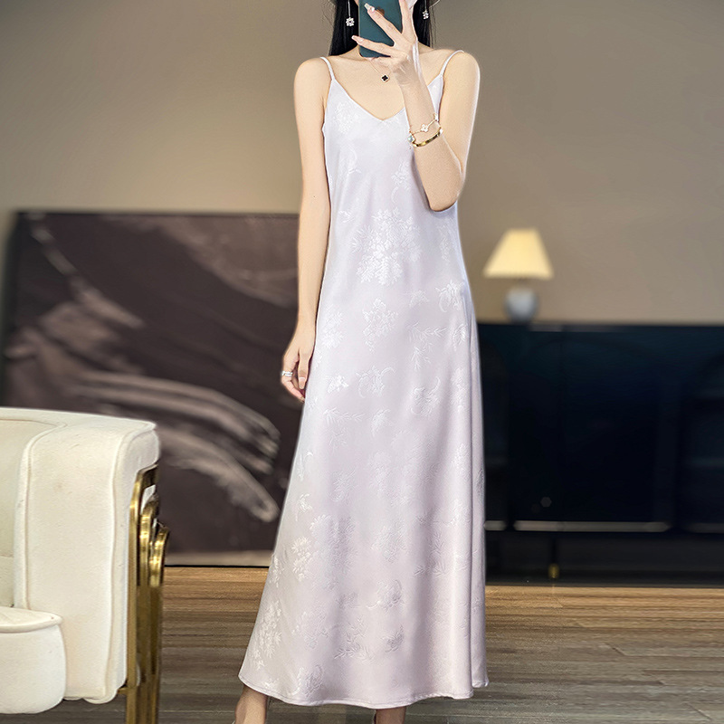 2026 Spring/Summer New V-Neck Satin Dress for Women, Slimming and Elegant, Draped Strap Dress, Long Dress