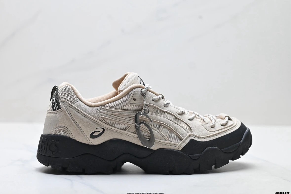 Asics Gel-Pickax