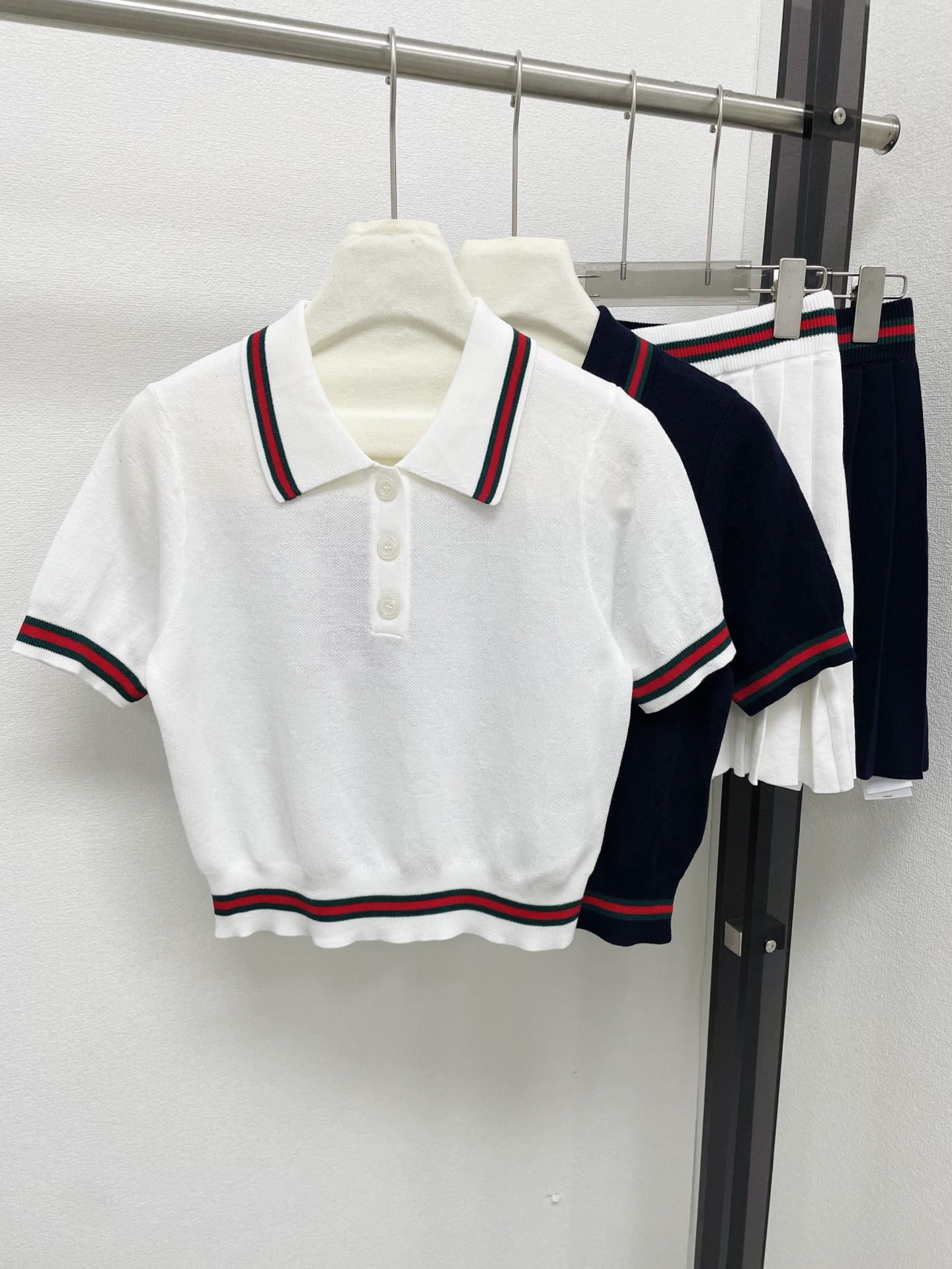 High-End G+ Academy Style Women's Summer Outfit 2026 New Fashion Youthful Casual Sports Polo Shirt and Pleated Skirt Set
