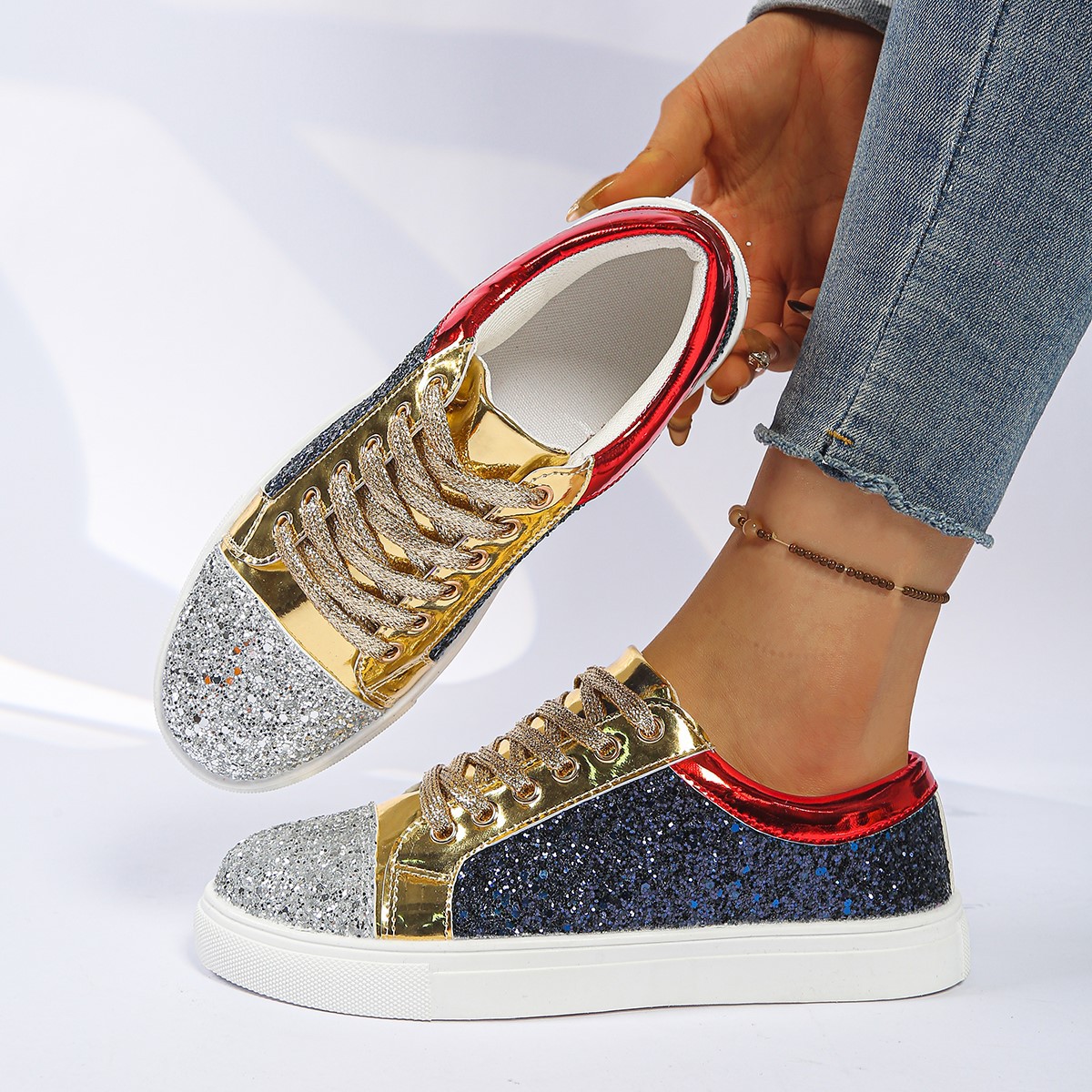 Cross-Border Foreign Trade Women's Shoes 2025 New Style Sequin Color-Blocking Lace-Up Flat Casual Shoes European and American Fashion Thick-Soled Sneakers