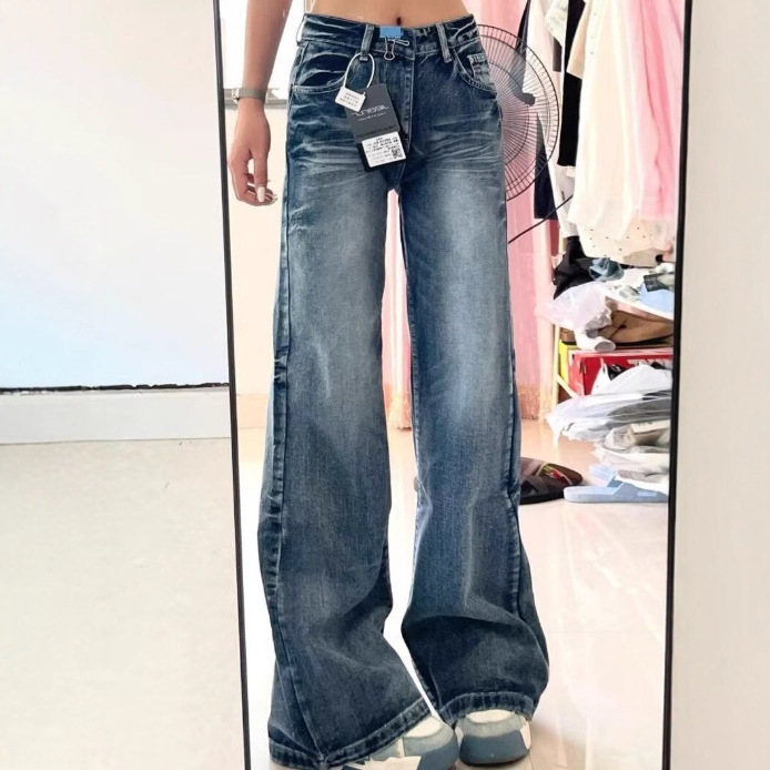 American Retro High-Waisted Flared Jeans for Women, New Autumn and Winter Style, Washed with Scratch Design, Loose Fit, Slimming, Floor-Length Pants