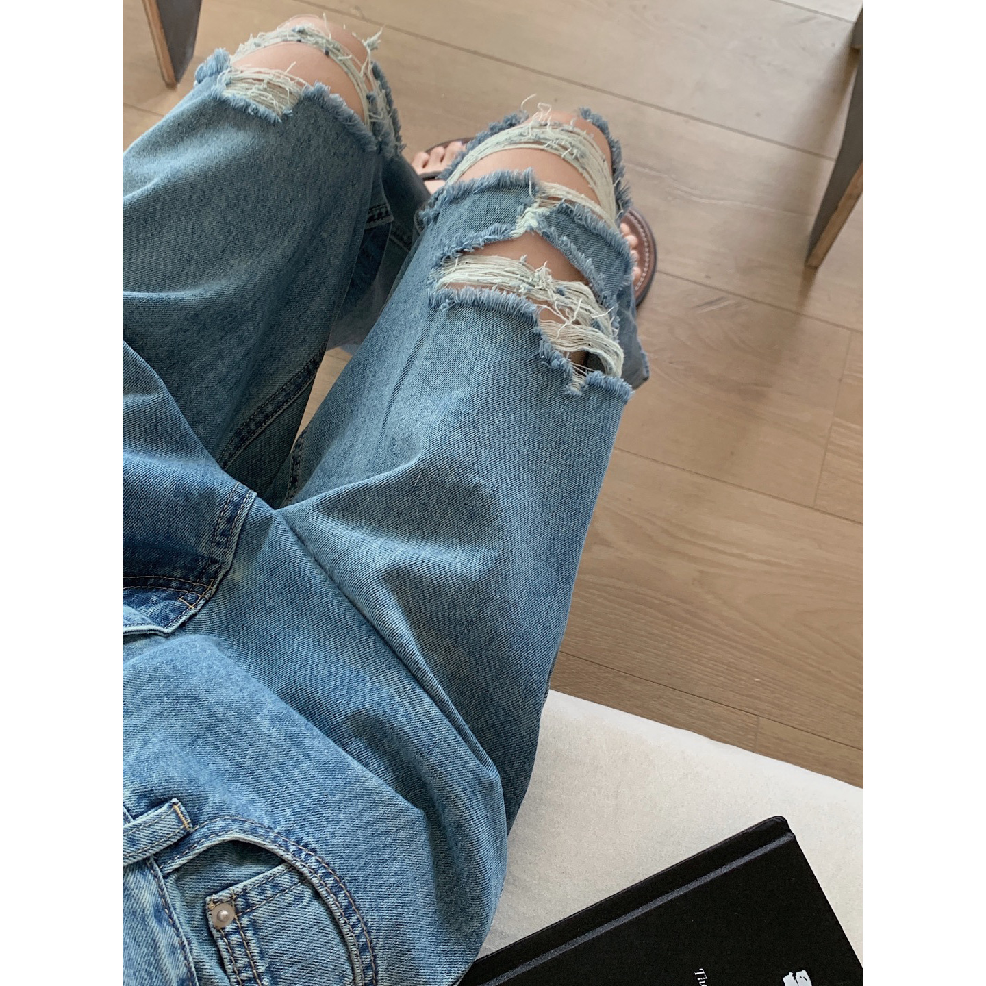 Ripped Jeans Women's Summer Thin Design Sense Big Ripped Soft Denim Pants for Small Women