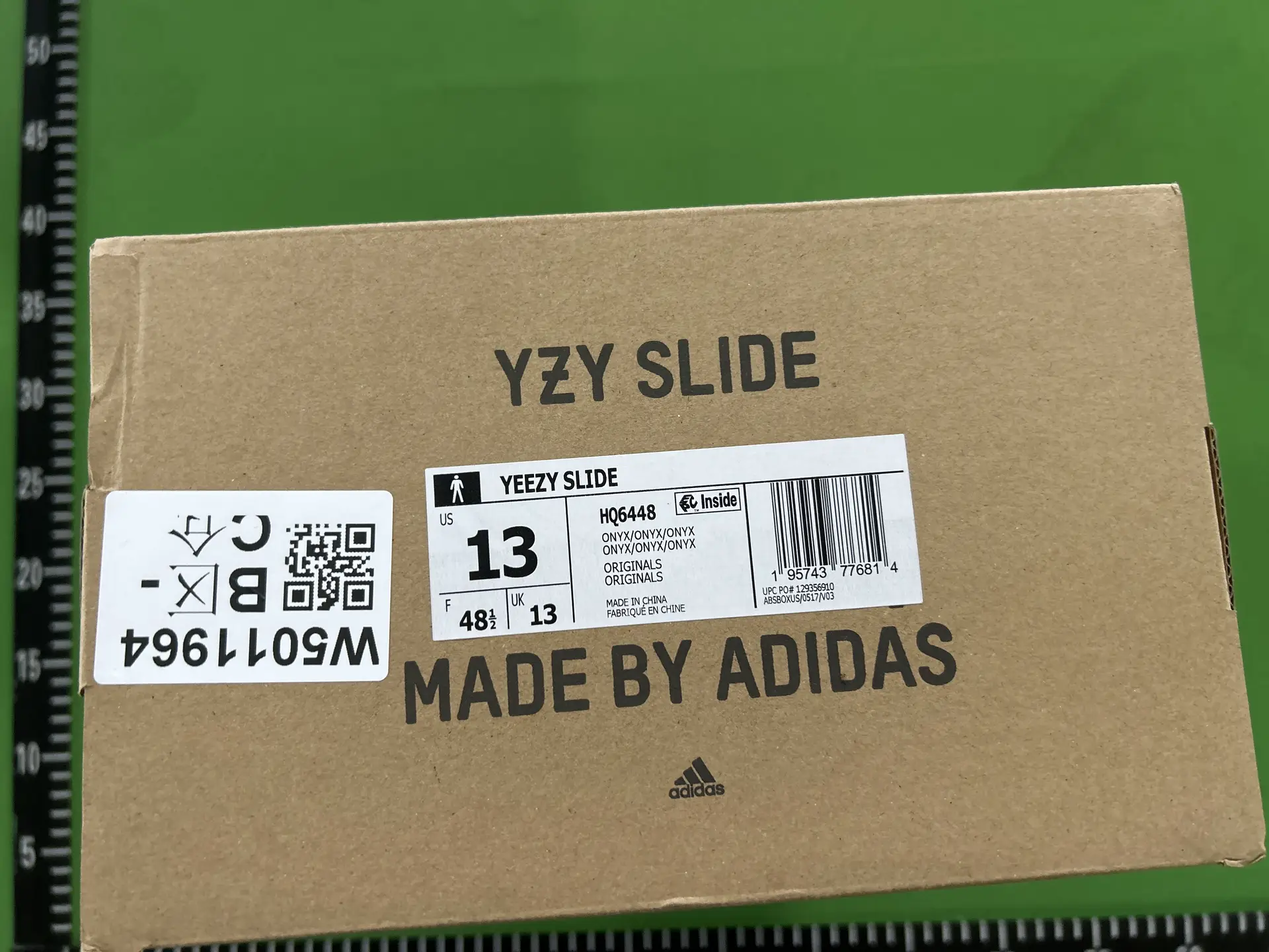 Adidas Yeezy Slide Onyx HQ6448