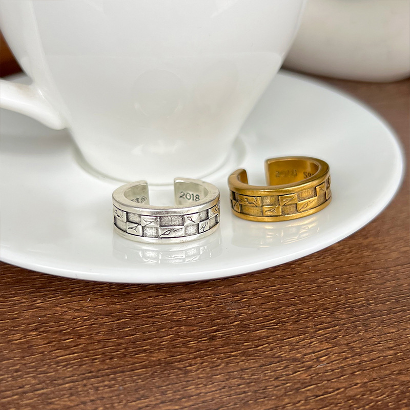 Retro Men's Wide Open Finger Ring Checkerboard Pattern Personality European and American Hip-Hop Jewelry 925 Silver Ring Wholesale