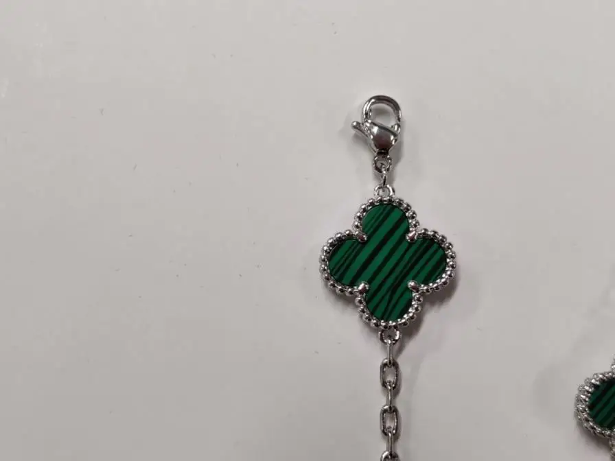 Van Cleef & Arpels Alhambra bracelet malachite