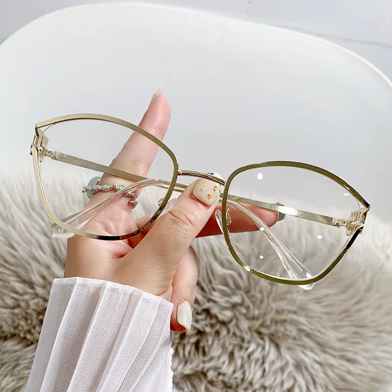 European and American cat's eye flat light hollow metal gold rimmed glasses frame men's and women's tide round face plain plain light mirror manufacturers wholesale