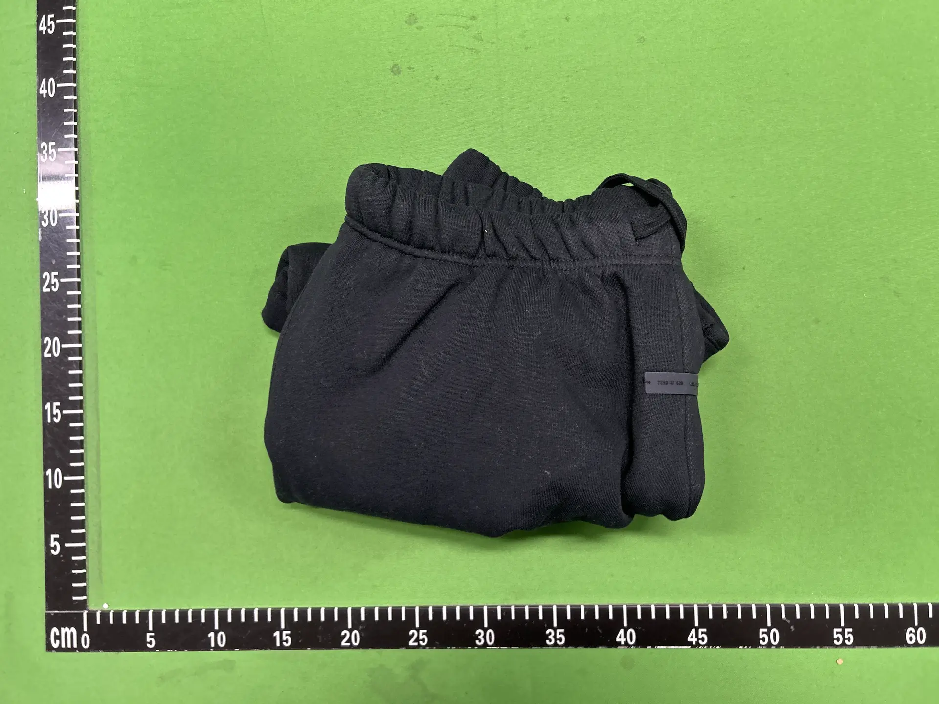 Fear of God ESSENTIALS Sweatshorts Black