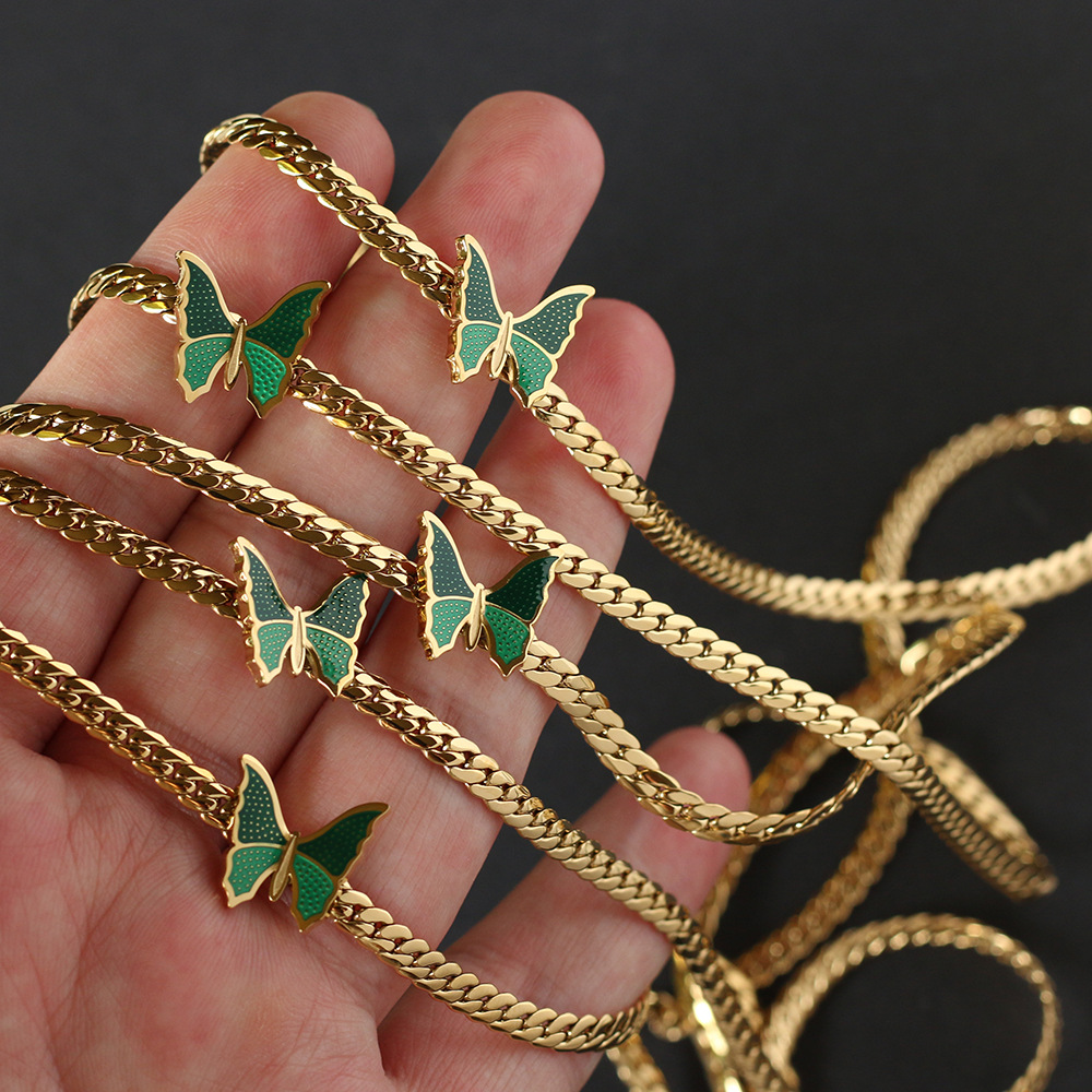 Retro style green butterfly neck chain choker Cuban necklace clavicle chain titanium steel plated 18K gold does not fade