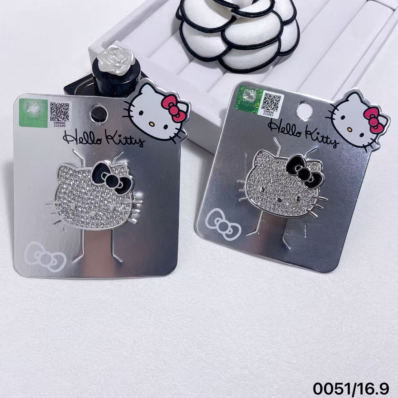 Authenticly Authorized Hello Kitty High-Quality Metal Black Bow Full Diamond Hair Clip Side Clip 0051