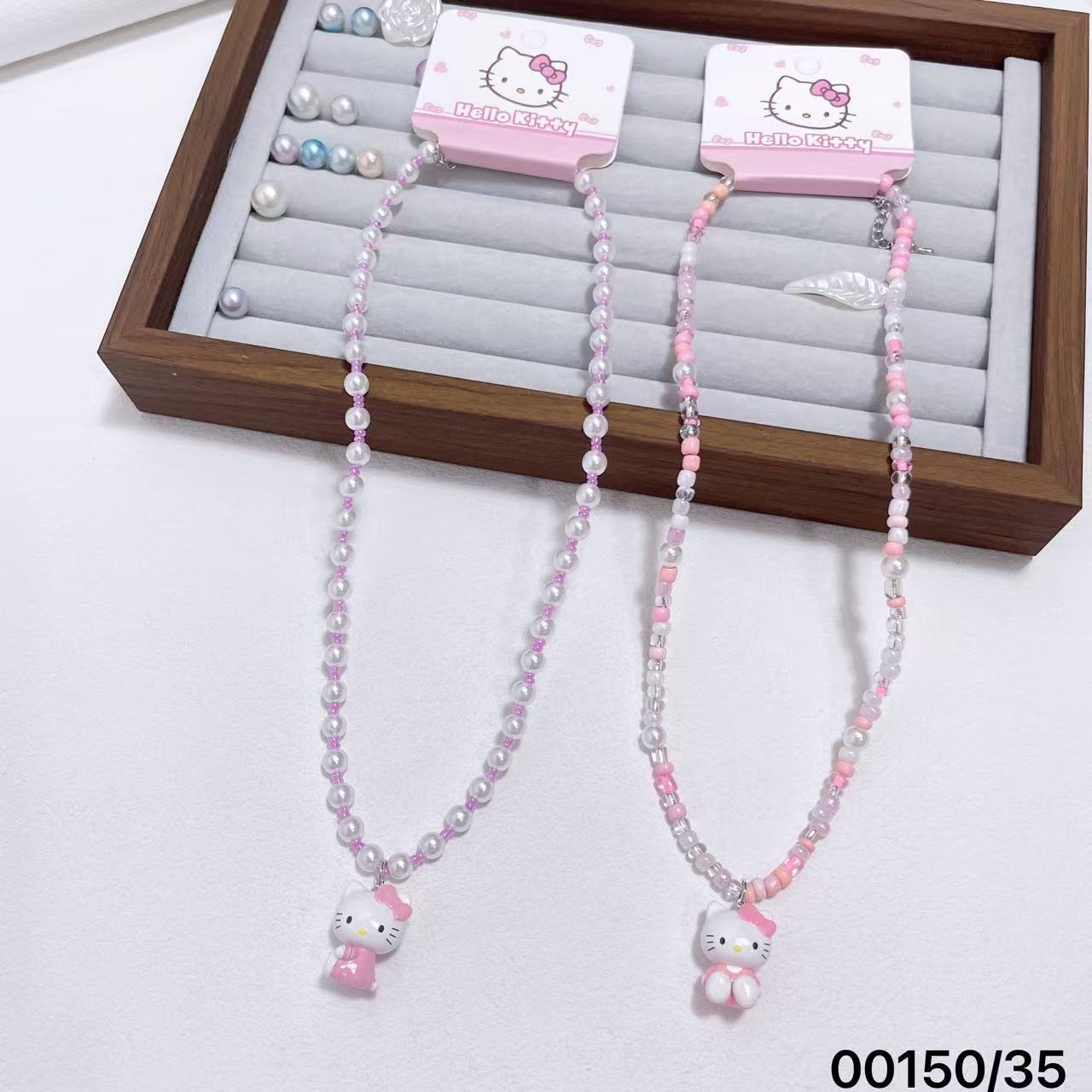 Authentic Sanrio Authorized Hello Kitty Beaded Cute Cartoon Necklace Sweet and Cool Style 00150