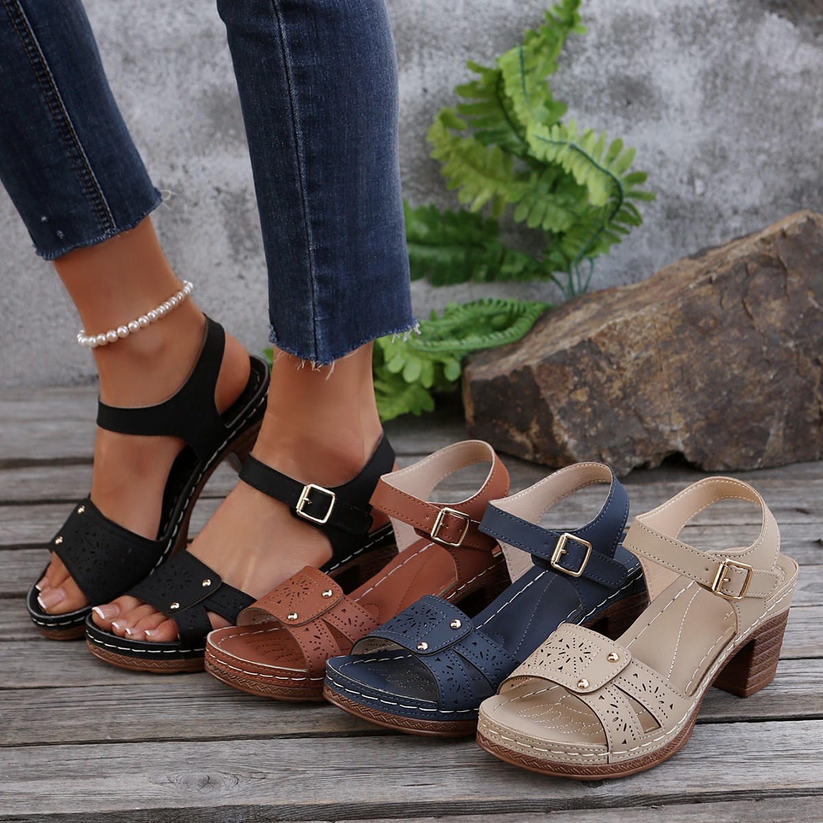 2026 Retro Casual Roman Style Round-Toe Sandals for Women, New Hollow Pattern High-Heeled Buckle Strap Large Size Sandals for Women