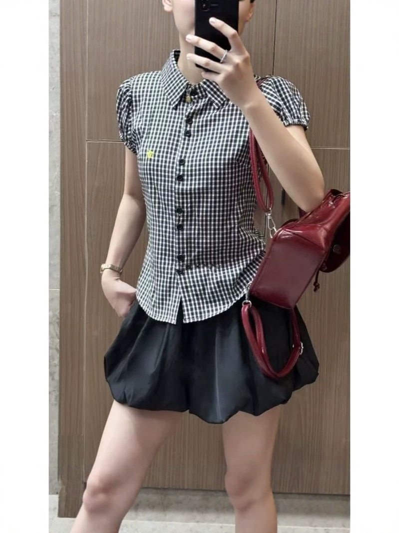 Korean Style New Summer Suit, College Style Plaid Lapel Slim-Fitting Short-Sleeved Shirt, Flower Bud Skirt, Two-Piece Set for Women