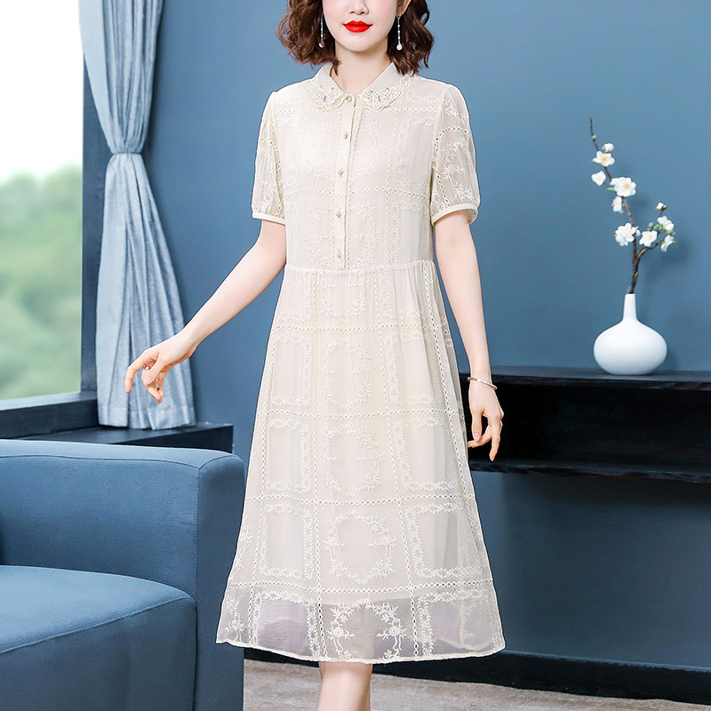 Silk Embroidered White Mulberry Silk Dress Summer New Loose Slimming Square Neck Elegant Silk Long Dress