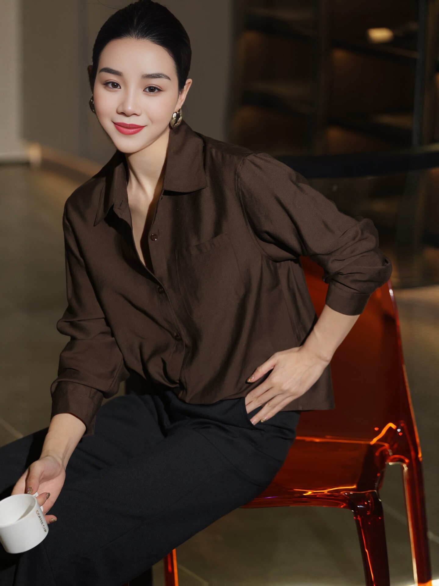 High-End Satin Shirt for Women, Loose Long-Sleeved, Elegant and Slimming, Versatile and Stylish Top. Fashion Shirts
