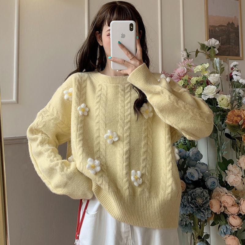 Miss Xuan's New Autumn and Winter Japanese Style Twist Knitwear for Women Handmade Stereo Small Flowers Gentle Style First Love Knitwear