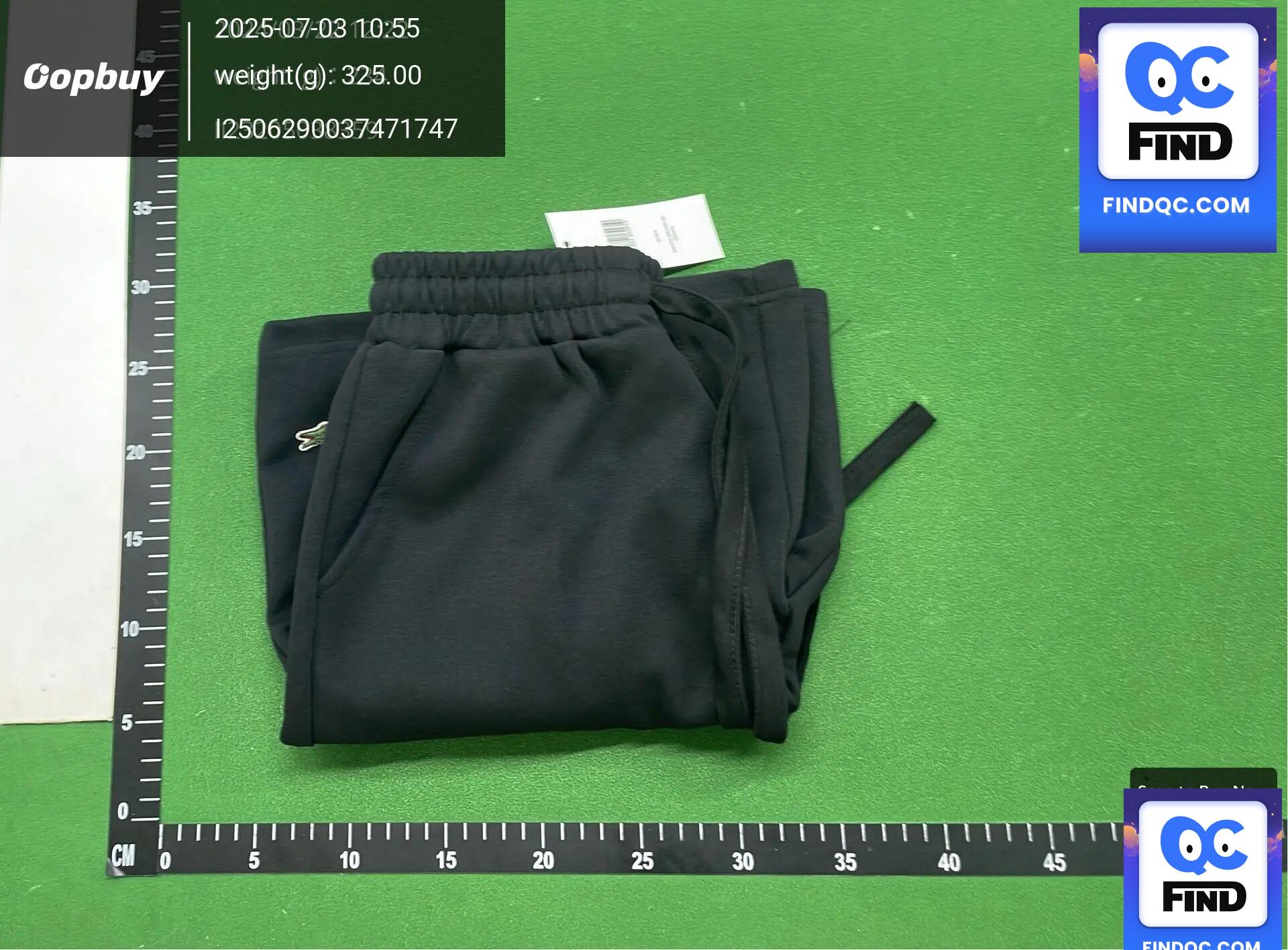 Lacoste Classic Fit Shorts QC