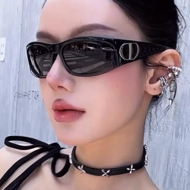 2026 New Futuristic Tr90 Headband Sunglasses S3F Women's High-End Sun Protection Curved Sunglasses for Men 5142