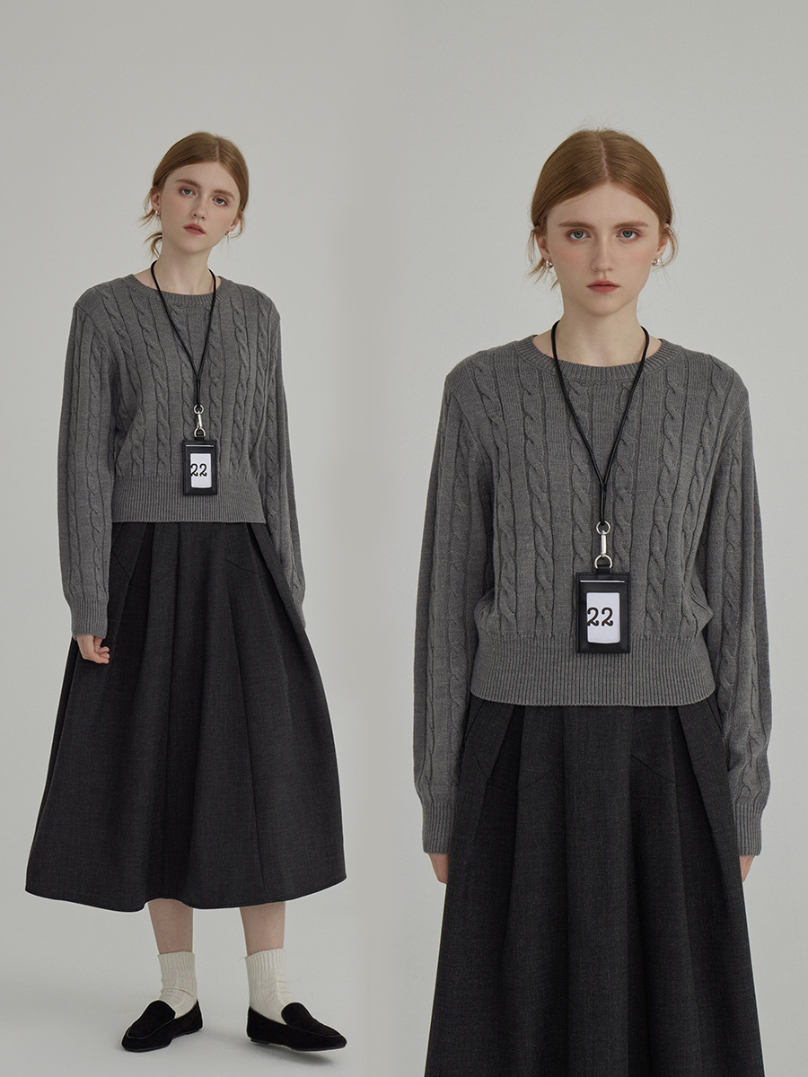 [Ge Ming] College-Style Round-Neck Pullover Cable-Knit Sweater for Women, New Autumn Long-Sleeve Top Y8823