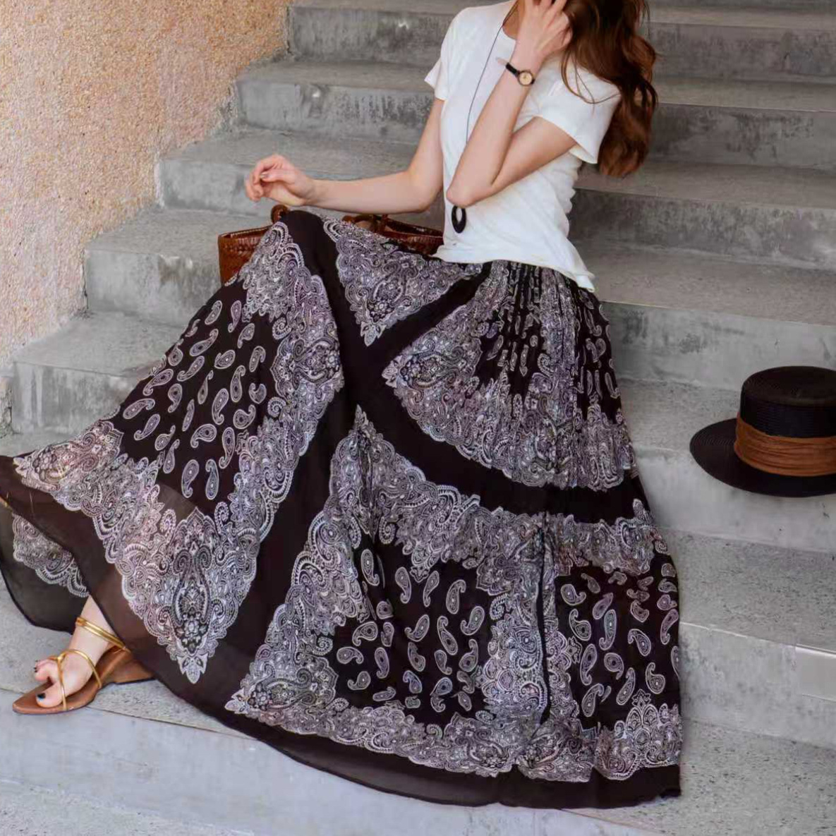 Nanyou 2026 Early Spring Hot-Selling Item That Can Be Worn in All Seasons, Layered and Mixed and Matched with a High-End Feel, Exquisite Paisley Pattern Half-Skirt in Vacation Style