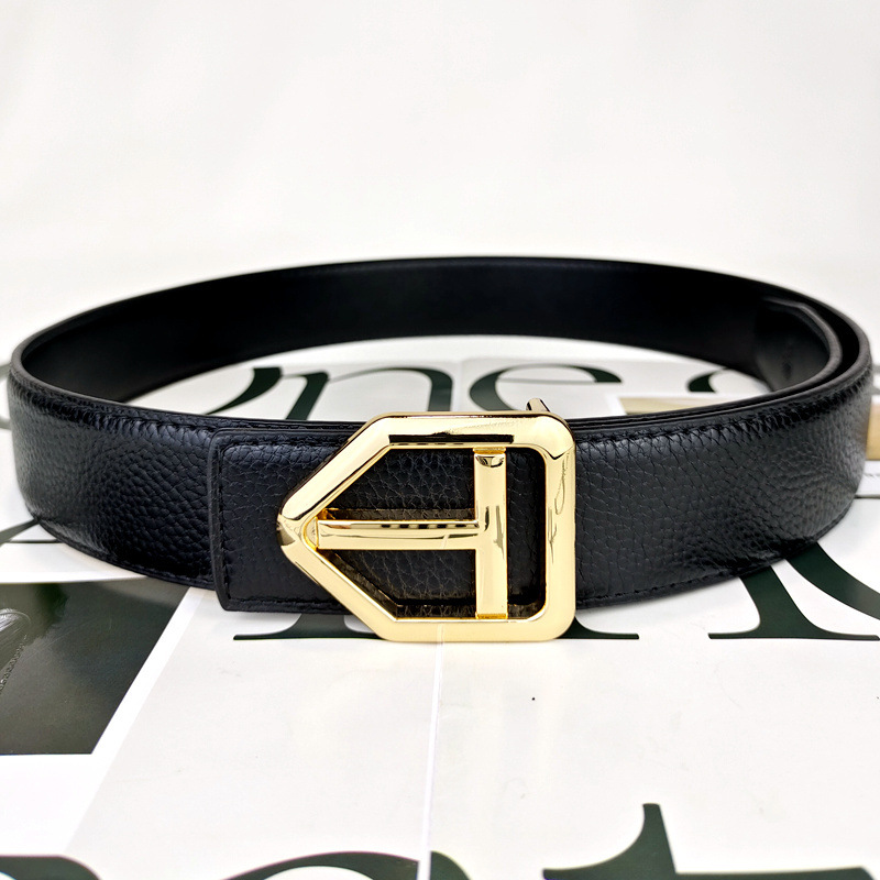New Men's Belt Fashion Versatile Personality Light Luxury Casual Korean Style Black Business Belt Factory Direct Shipment