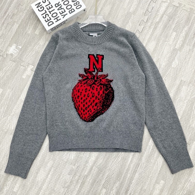 Real Wool! Autumn and Winter Hot-Selling Strawberry Pattern Wool Blend Round Neck Pullover Gray Knitwear for Women
