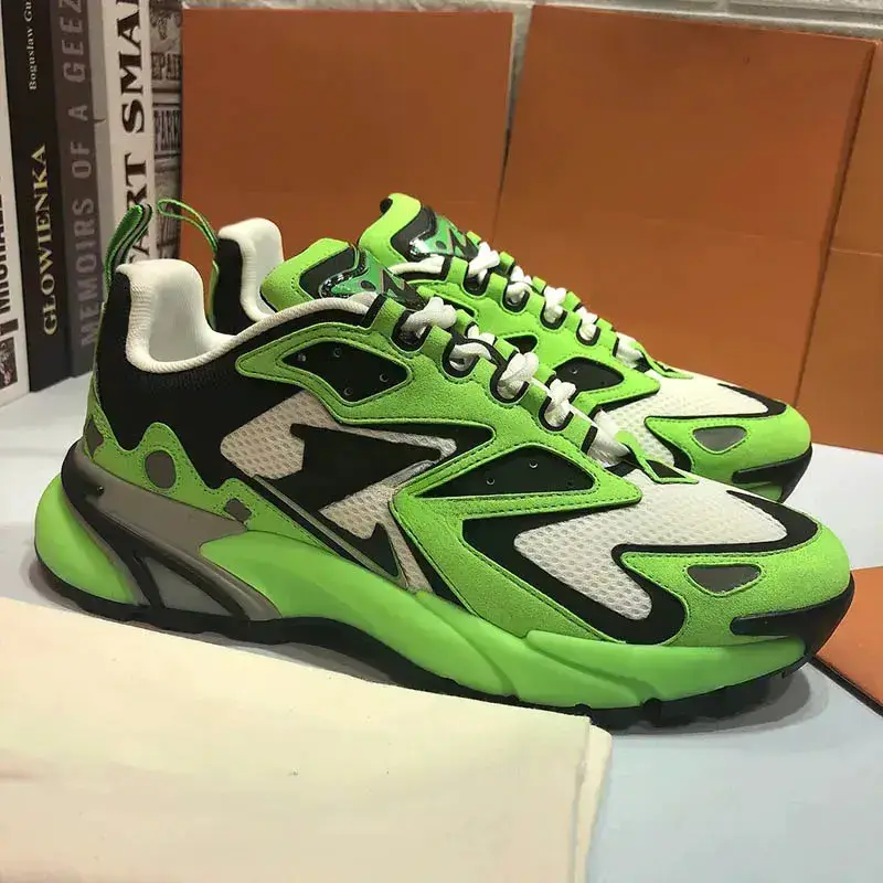 In-Stock 25 European Breathable Sports Men's Shoes with Unique Mesh Color-Blocking Dad Shoes, Trendy Men's Thick-Soled Casual Sneakers
