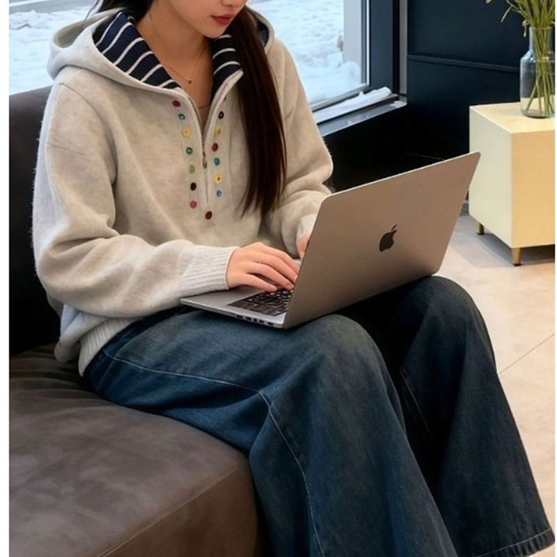 Autumn and Winter Plus-Size Lazy Style Knitwear, Unique and Stylish Top, Korean-Style Colorful Button Half-Zip Hooded Sweater for Women